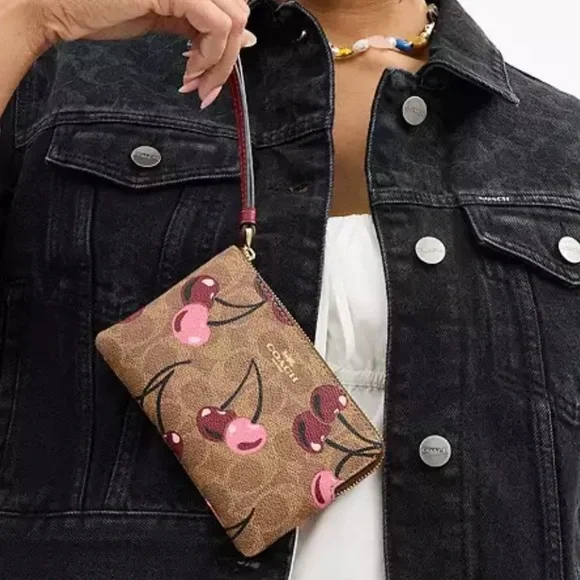 Coach Corner Zip Wristlet In Signature Canvas With Cherry Print - Picture 5 of 7